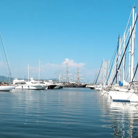 Heraclee-2 By Interhome アパート サントロペ