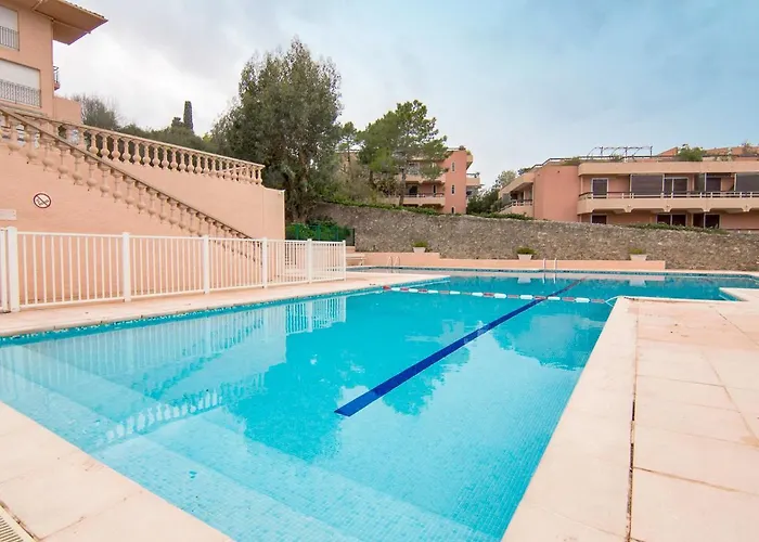 Apartment Heraclee-2 By Interhome Saint-Tropez