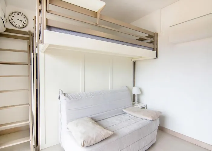 Heraclee-2 By Interhome Appartement Saint-Tropez